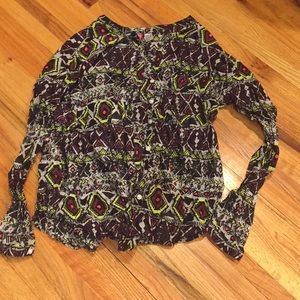 H&M Divided Patterned Button Down Shirt Size 6